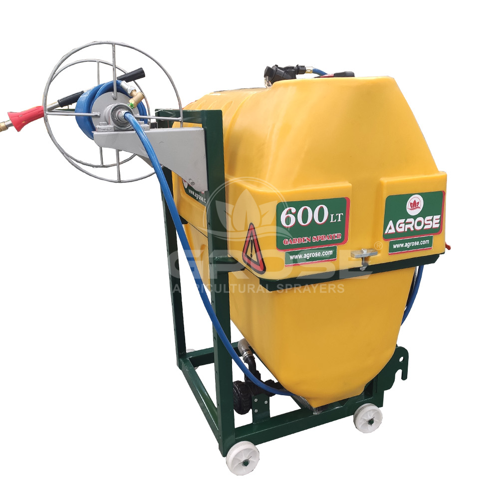 MOUNTED TYPE GARDEN SPRAYER STANDARD MODEL 600 LT.